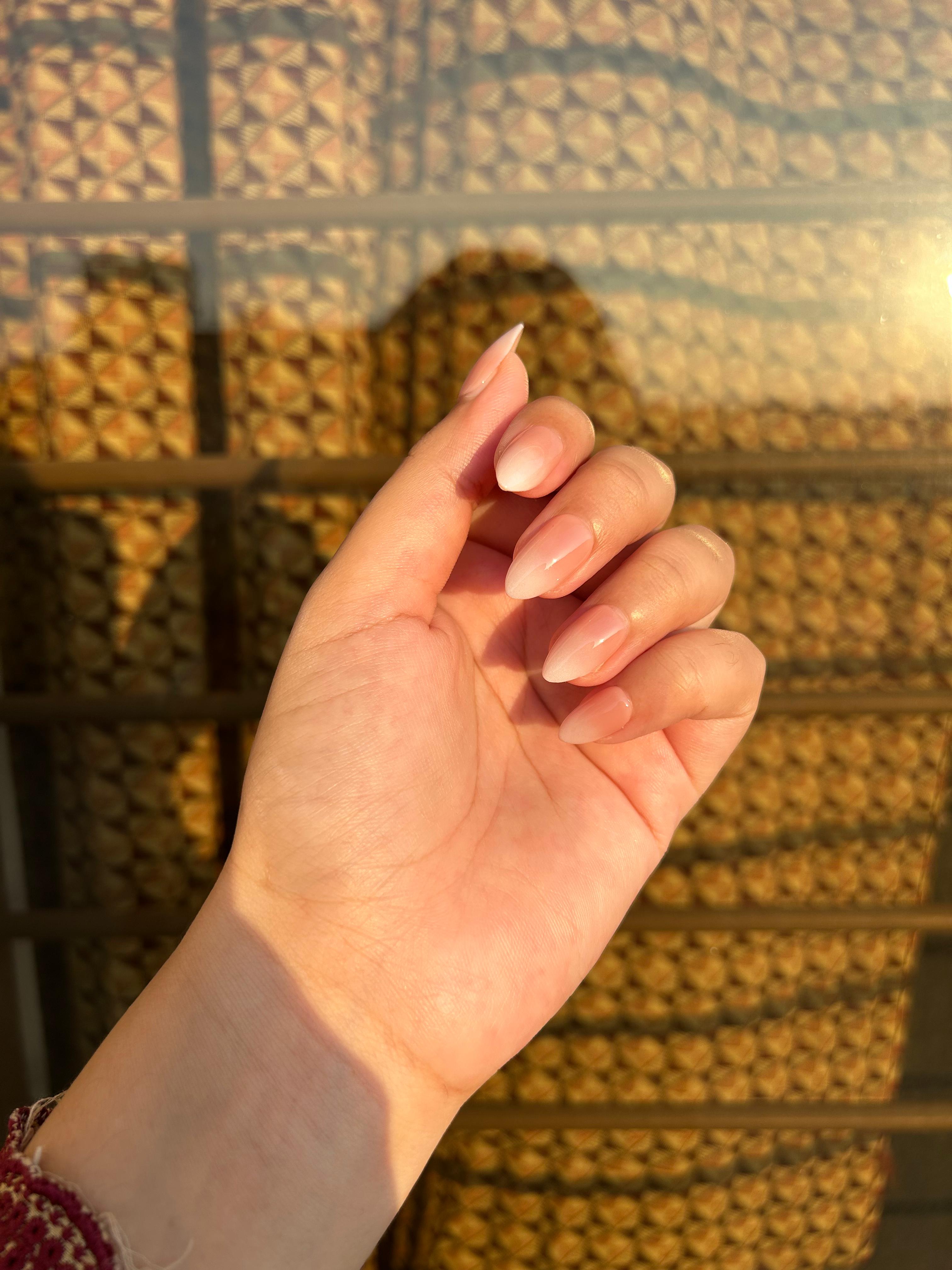 Dusty Rose Ombre Signature press-on nails