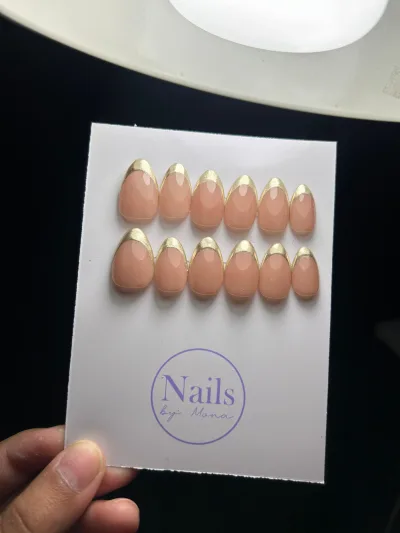 Bold Gold French