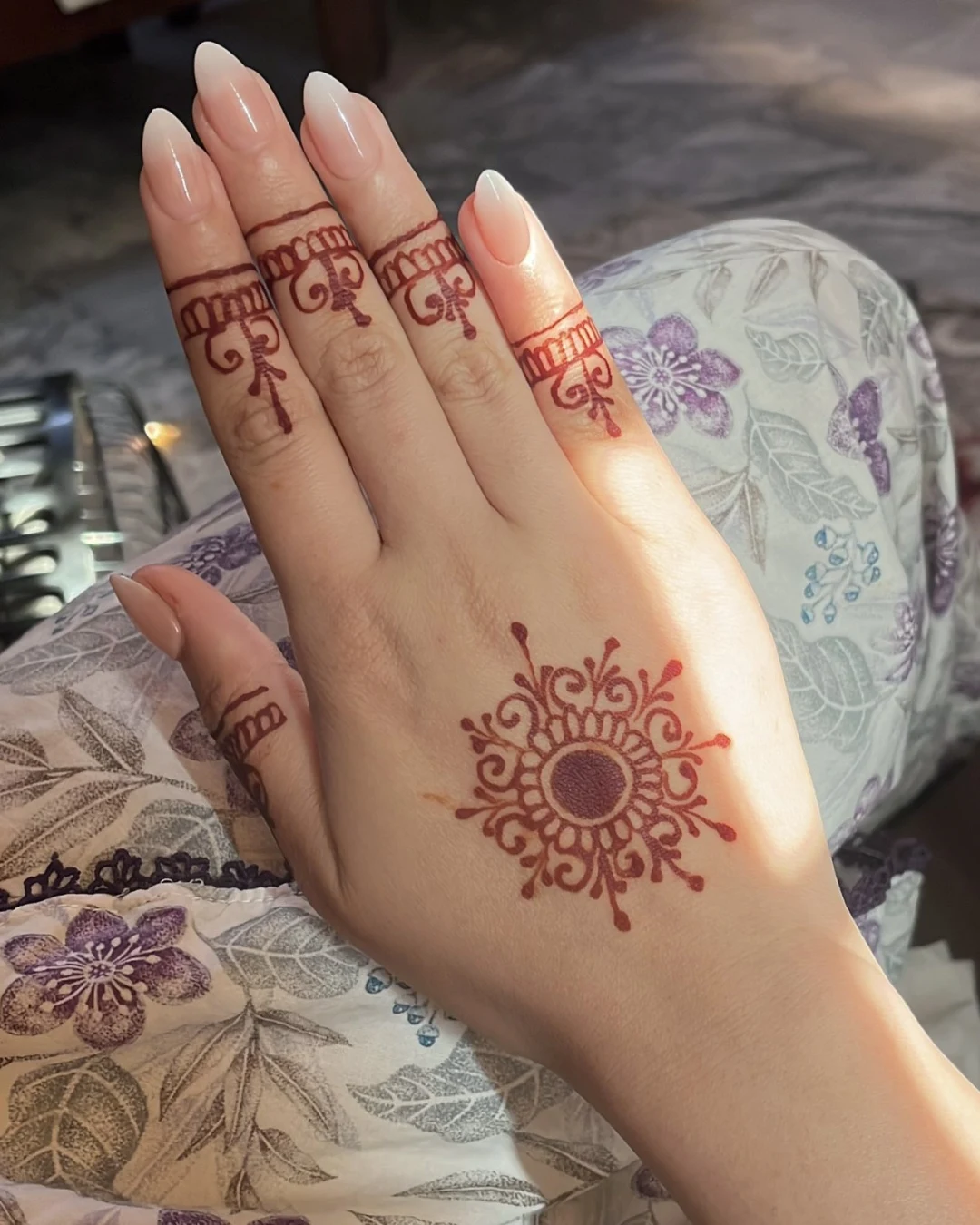 Ombre set on fair hands, Mirpur customer.